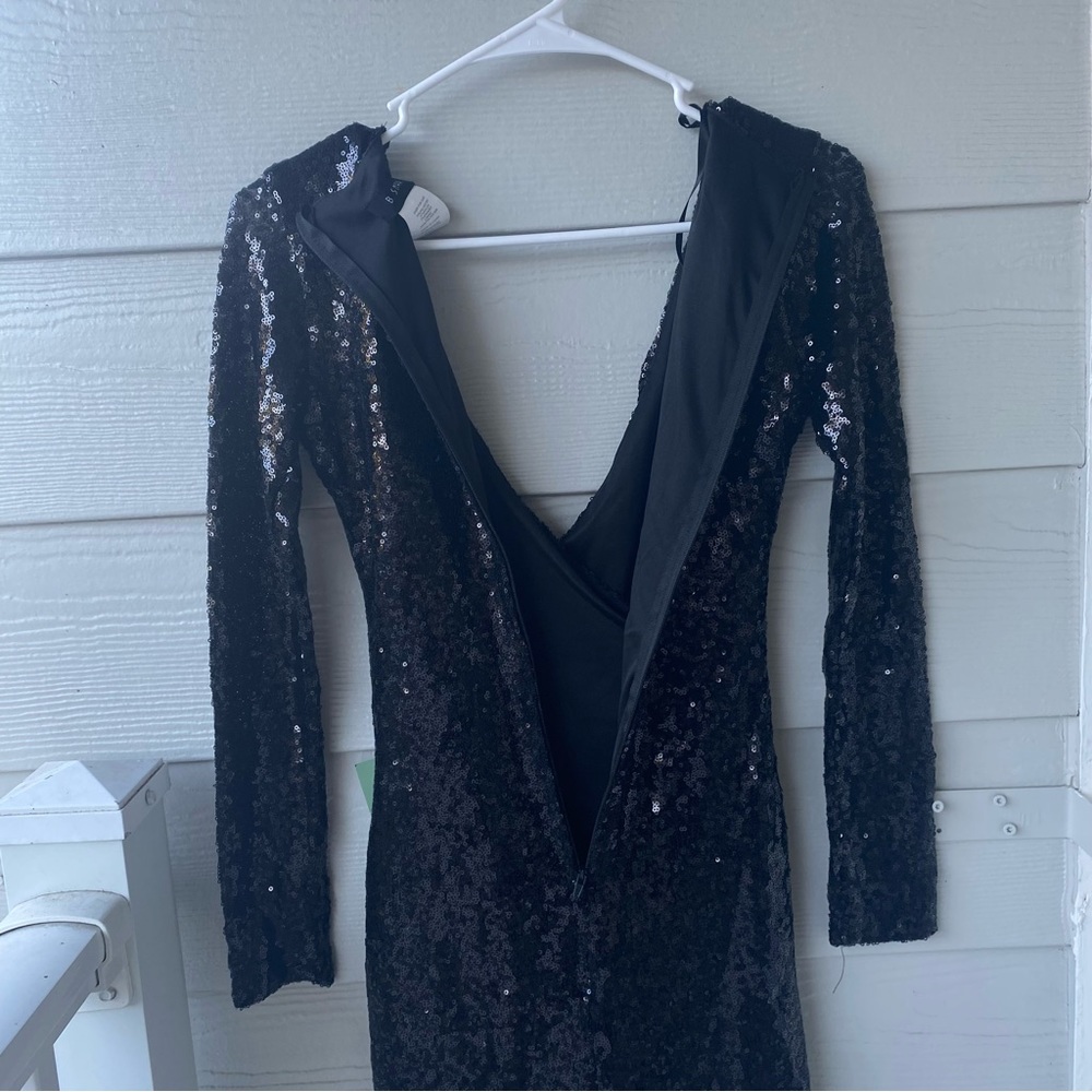 B. SMART Black Sequin Asymmetrical Long Sleeved Sheath Dress - Picture 8 of 11